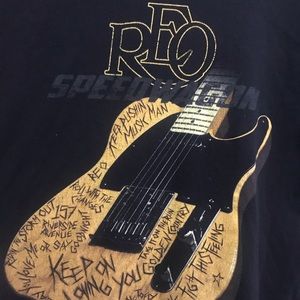 REO Speedwagon Kings of Classic Rock Large T-shirt